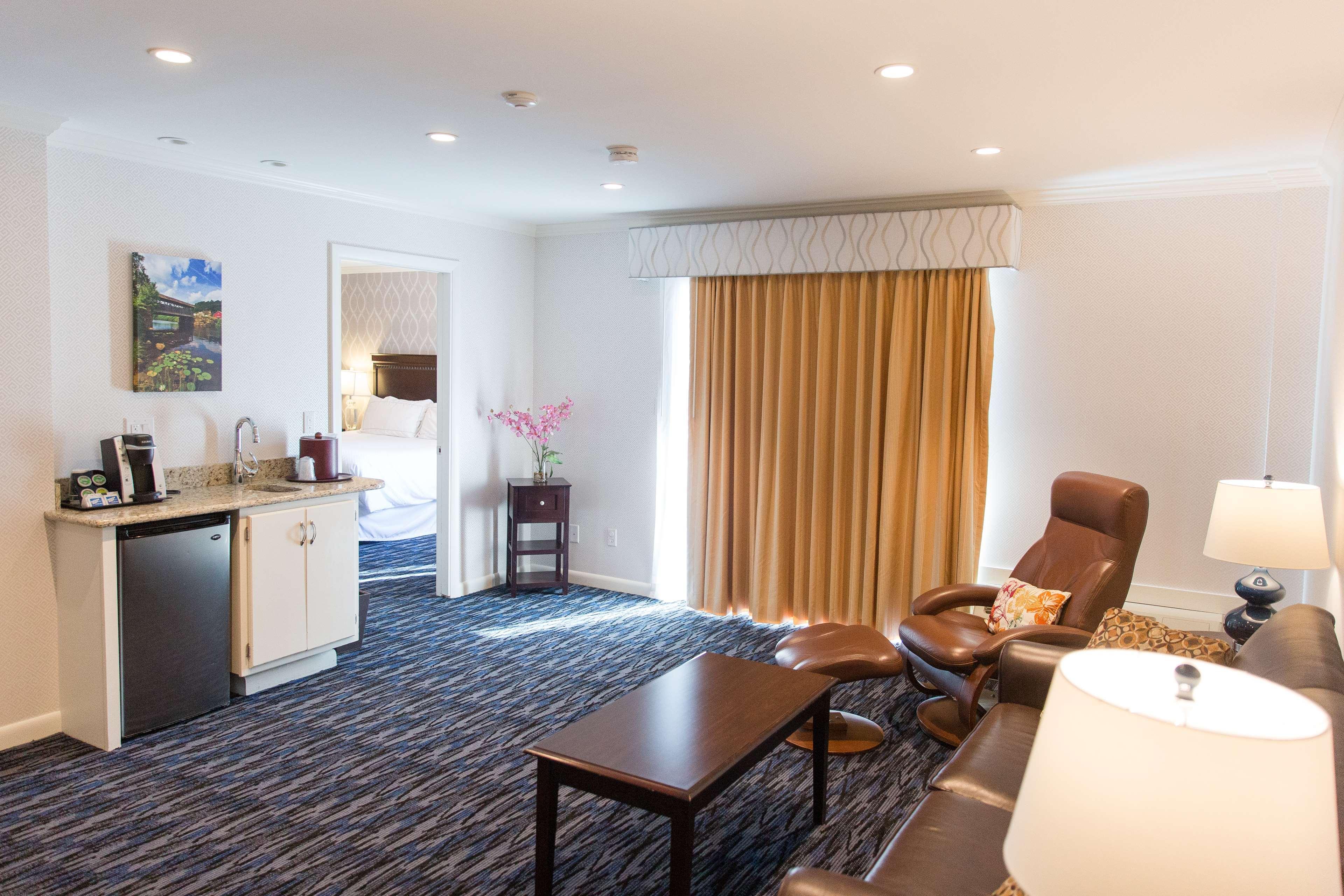 Capitol Plaza Hotel Montpelier Tapestry Collection By Hilton Exterior foto