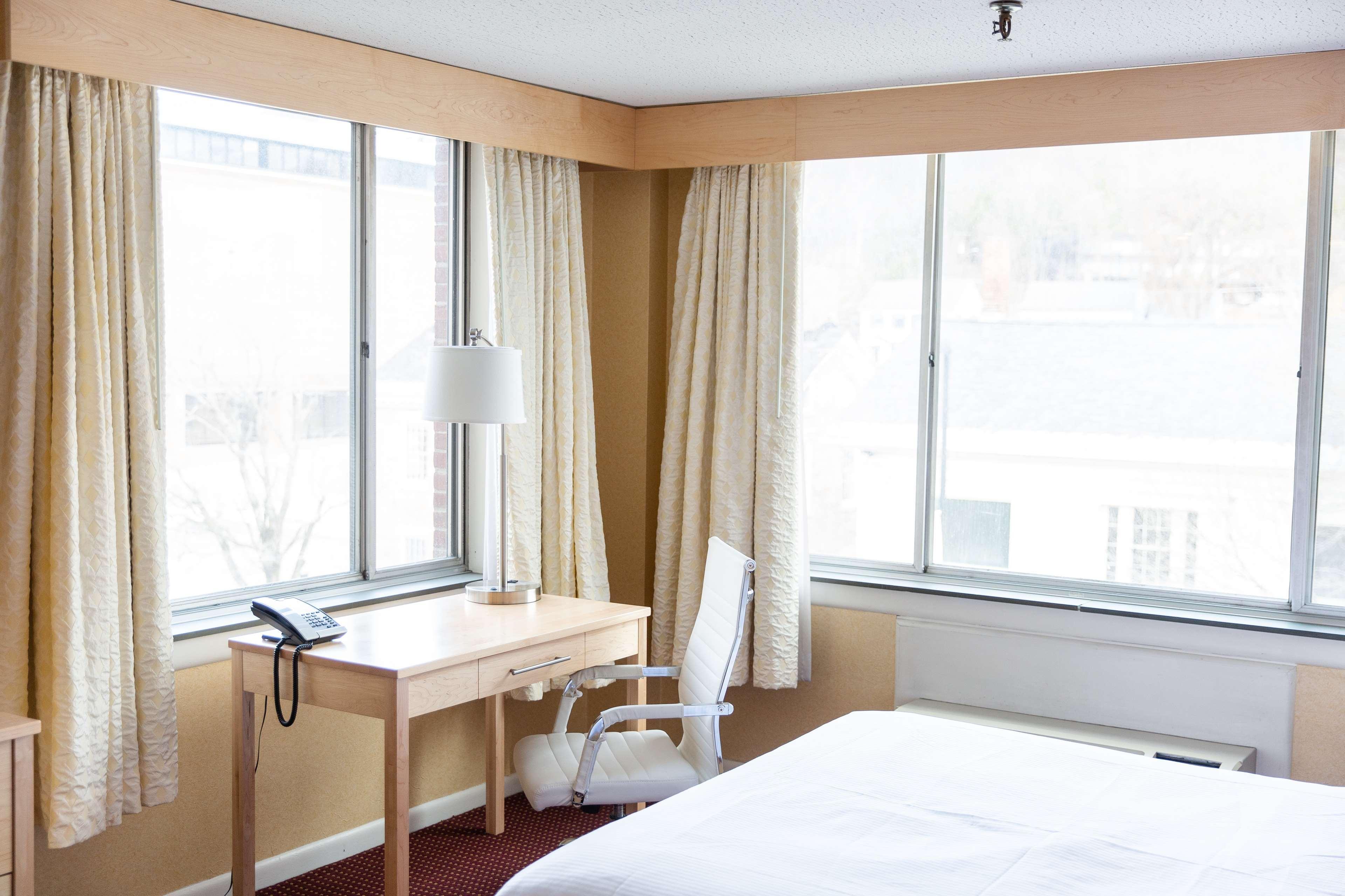 Capitol Plaza Hotel Montpelier Tapestry Collection By Hilton Exterior foto