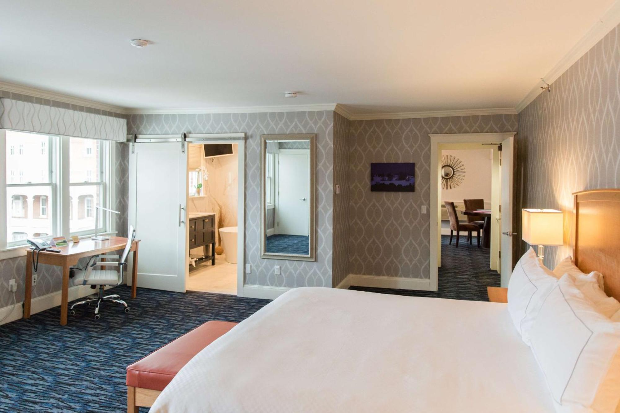 Capitol Plaza Hotel Montpelier Tapestry Collection By Hilton Exterior foto