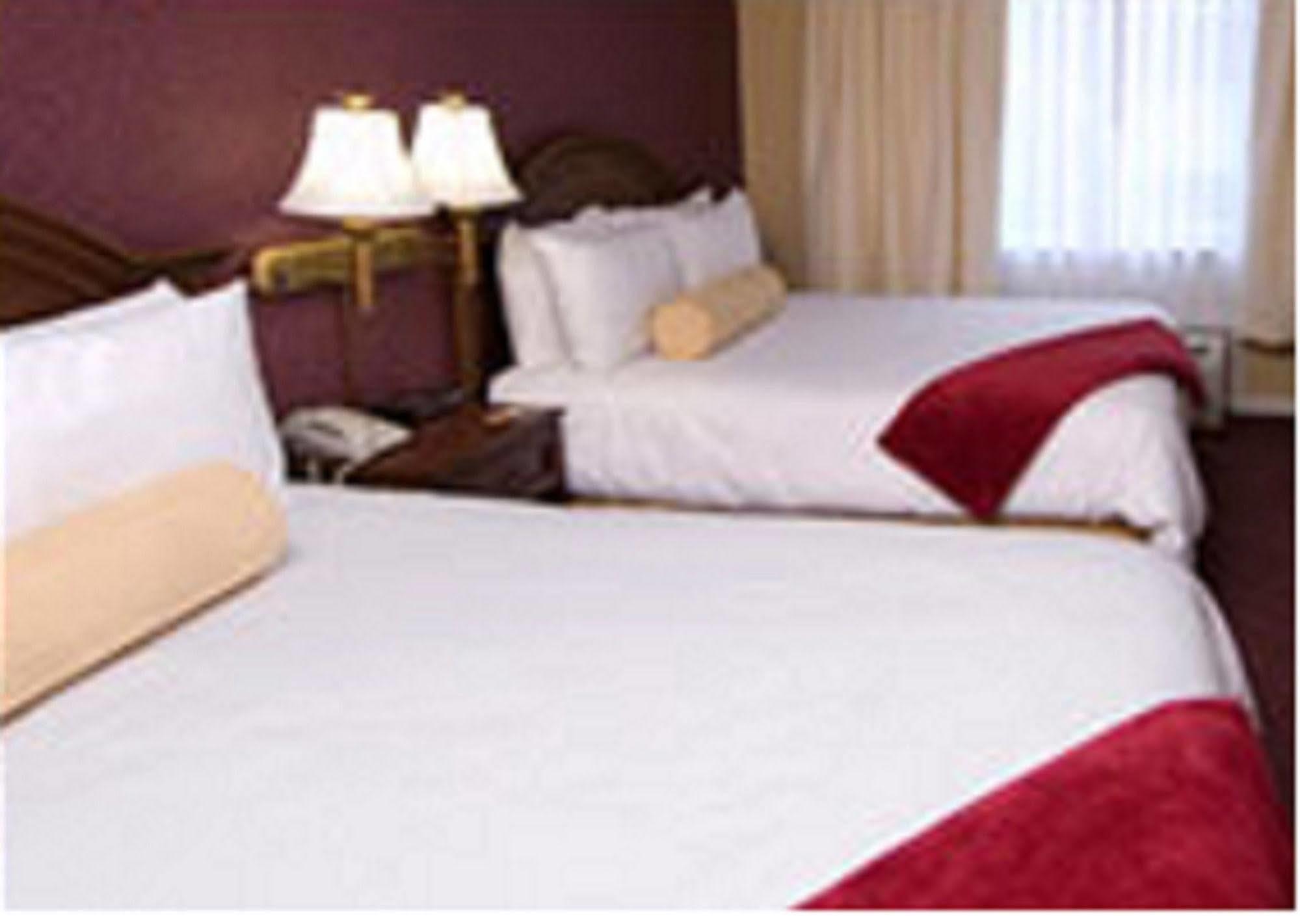 Capitol Plaza Hotel Montpelier Tapestry Collection By Hilton Exterior foto