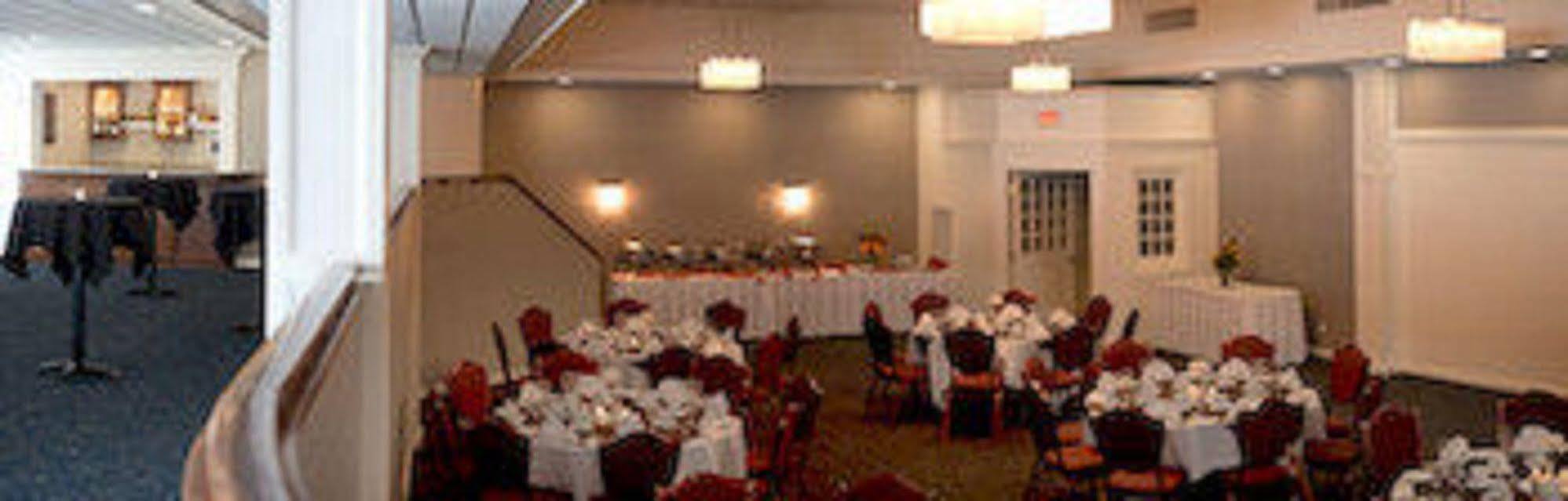 Capitol Plaza Hotel Montpelier Tapestry Collection By Hilton Exterior foto